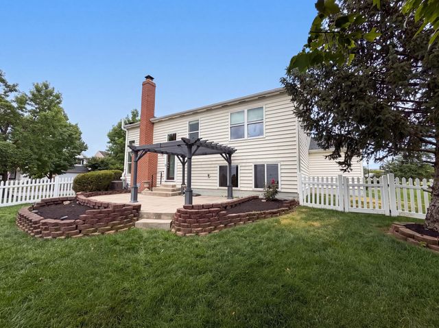 1332 Delcastle Loop, Grove City, OH 43123
