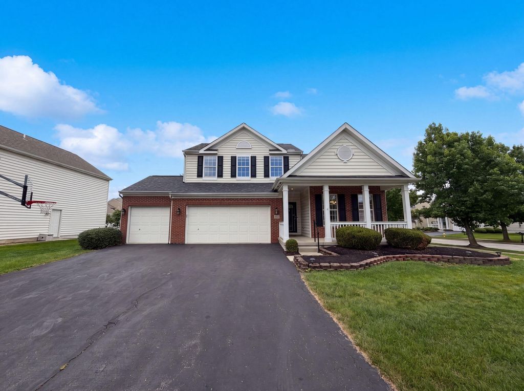 1332 Delcastle Loop, Grove City, OH 43123