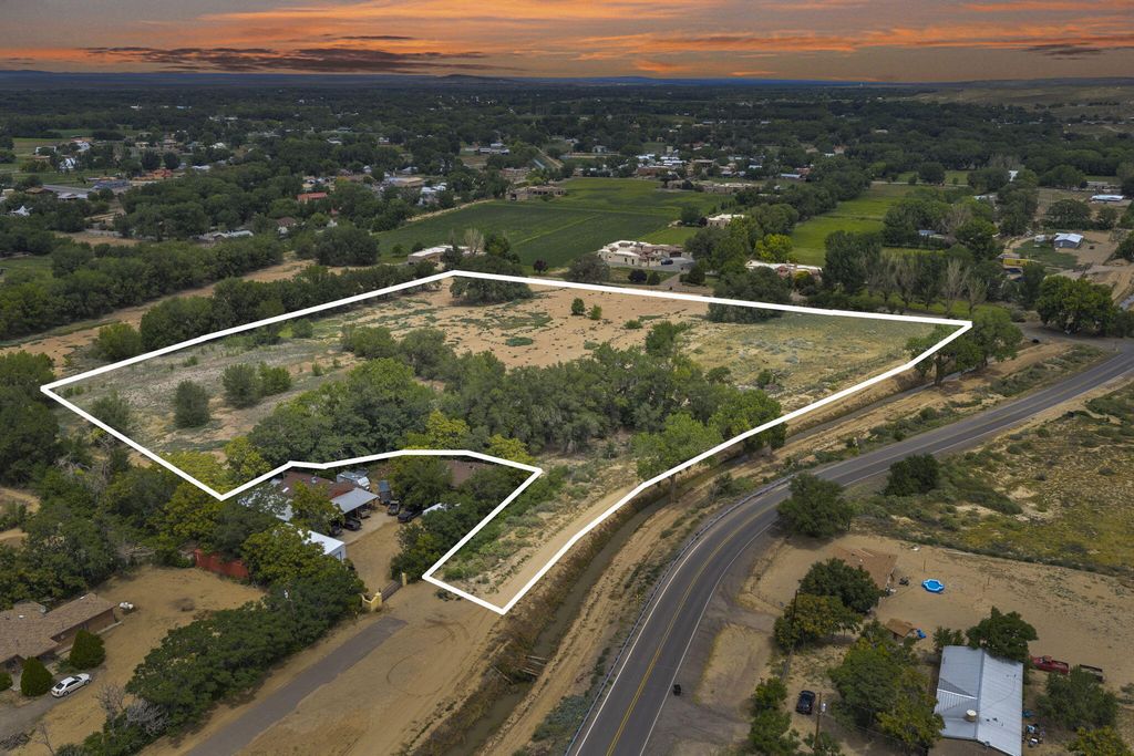 Maez Road Road, Peralta, NM 87042
