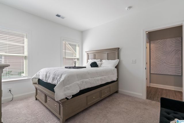 5053 SIMMS RIDGE, Pelham, AL 35124