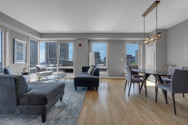 80 Broad St PH1403, Boston, MA 02110