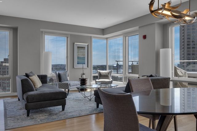80 Broad St PH1403, Boston, MA 02110