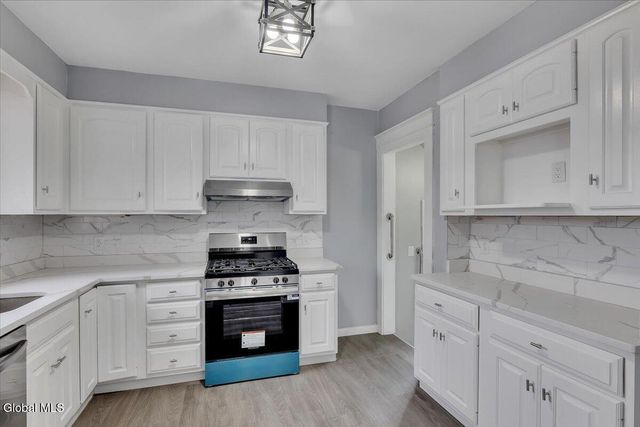 1231 N Westcott Road, Rotterdam, NY 12306