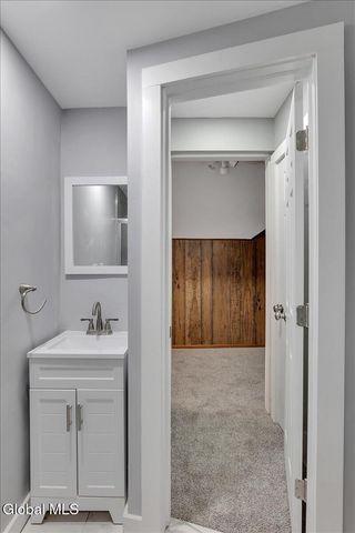 1231 N Westcott Road, Rotterdam, NY 12306