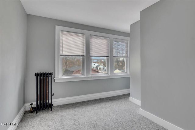 1231 N Westcott Road, Rotterdam, NY 12306