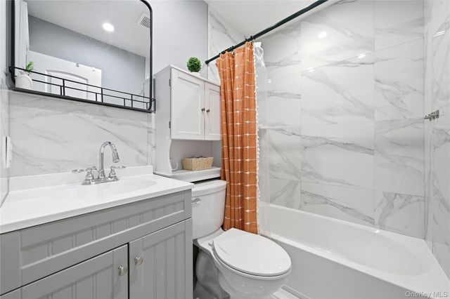 192 Mill Road, Valley Stream, NY 11581