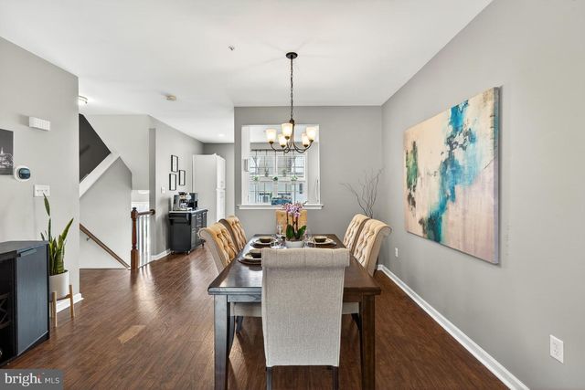 3 CHERRY ST, Downingtown, PA 19335