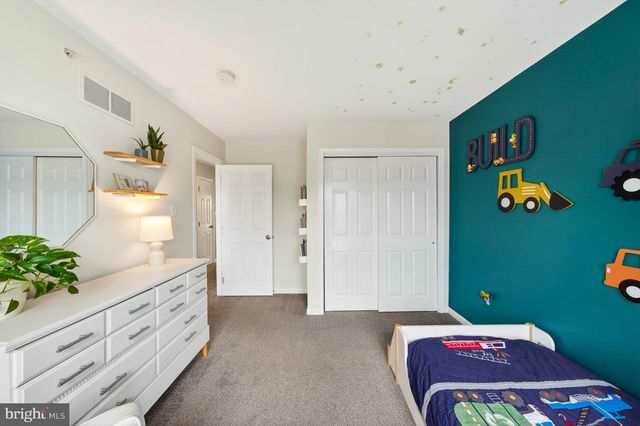 3 CHERRY ST, Downingtown, PA 19335