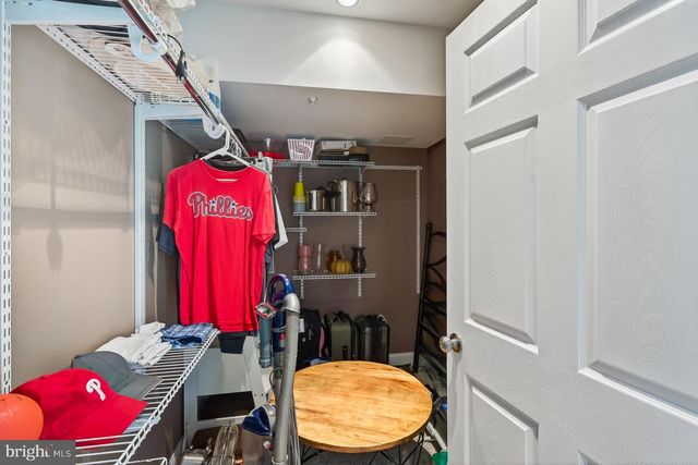 3 CHERRY ST, Downingtown, PA 19335