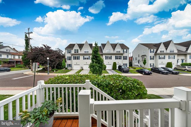 3 CHERRY ST, Downingtown, PA 19335