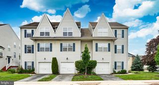 3 CHERRY ST, Downingtown, PA 19335