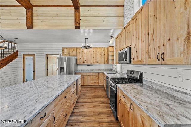 4280 N Wolverine Road, Palmer, AK 99645