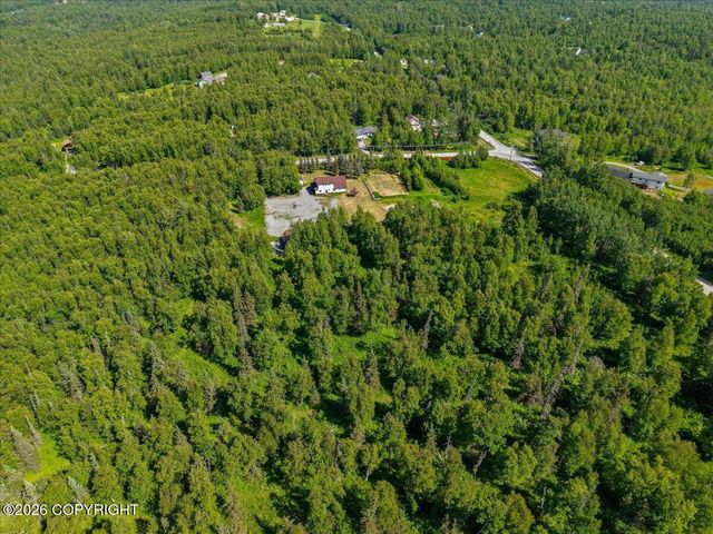 4280 N Wolverine Road, Palmer, AK 99645