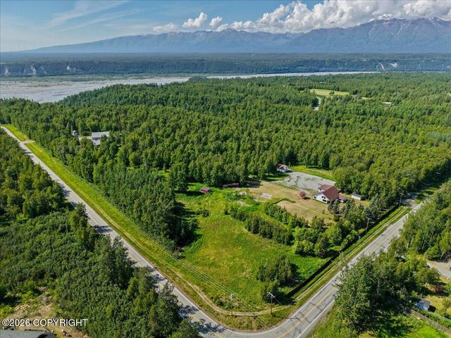 4280 N Wolverine Road, Palmer, AK 99645