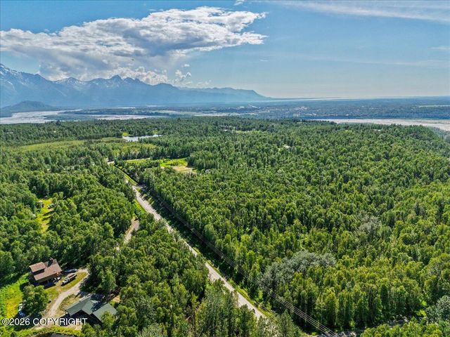 4280 N Wolverine Road, Palmer, AK 99645