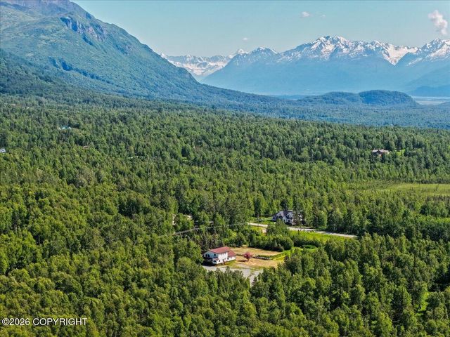 4280 N Wolverine Road, Palmer, AK 99645
