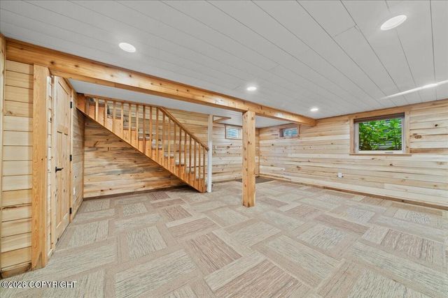 4280 N Wolverine Road, Palmer, AK 99645