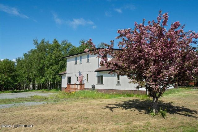 4280 N Wolverine Road, Palmer, AK 99645