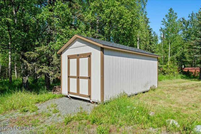 4280 N Wolverine Road, Palmer, AK 99645