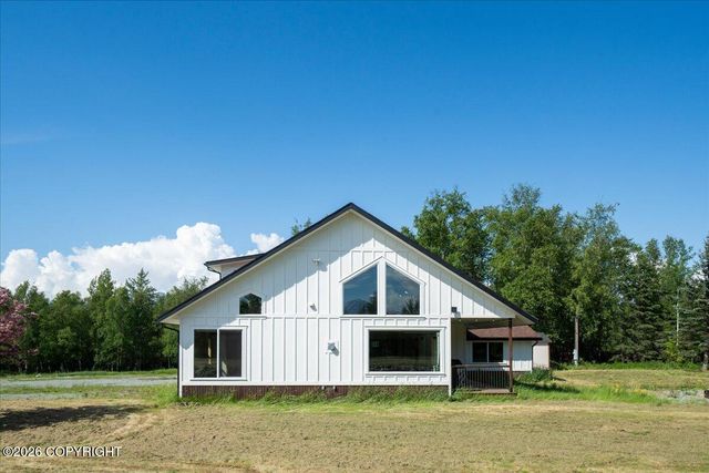 4280 N Wolverine Road, Palmer, AK 99645
