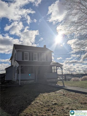 307 Oak Street, Roseto Boro, PA 18013