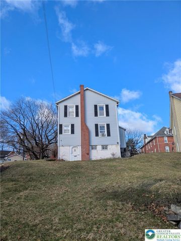 307 Oak Street, Roseto Boro, PA 18013