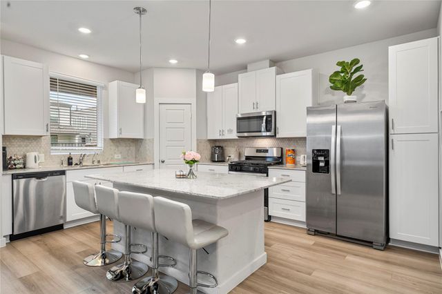 14742 Silent Gulf Avenue, Houston, TX 77082