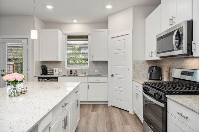 14742 Silent Gulf Avenue, Houston, TX 77082