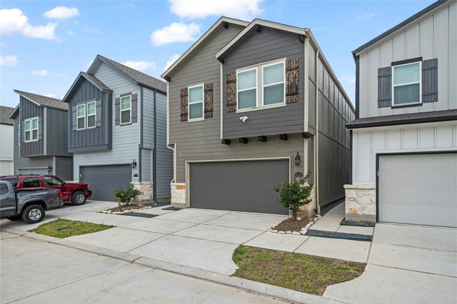 14742 Silent Gulf Avenue, Houston, TX 77082
