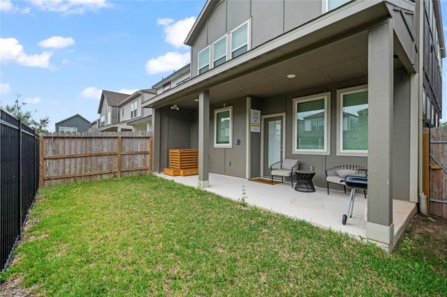 14742 Silent Gulf Avenue, Houston, TX 77082