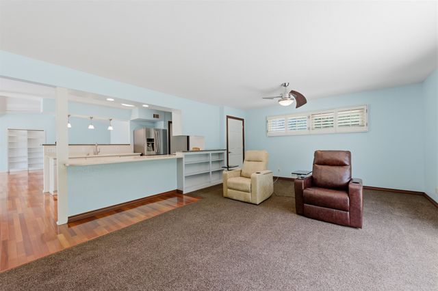 262 S Bonnie Brae, Wichita, KS 67207