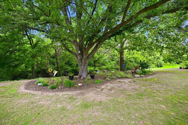 262 S Bonnie Brae, Wichita, KS 67207