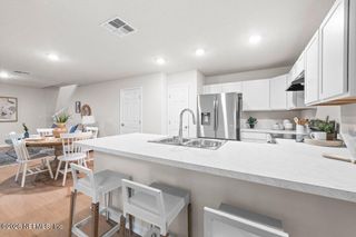 1305 PANGOLA Drive, Jacksonville, FL 32205