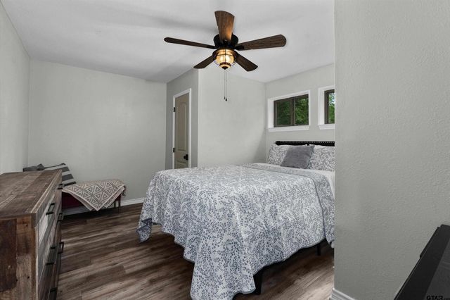 7017 Verbena Rd, Ore City, TX 75683