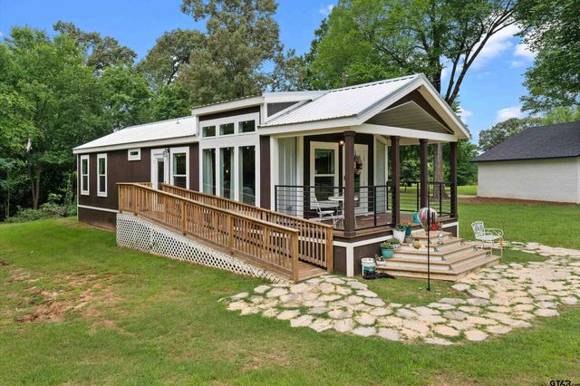 7017 Verbena Rd, Ore City, TX 75683