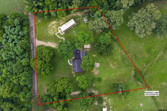 7017 Verbena Rd, Ore City, TX 75683