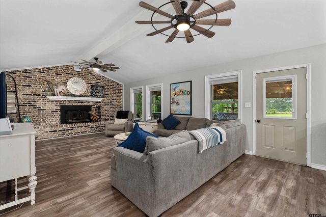 7017 Verbena Rd, Ore City, TX 75683