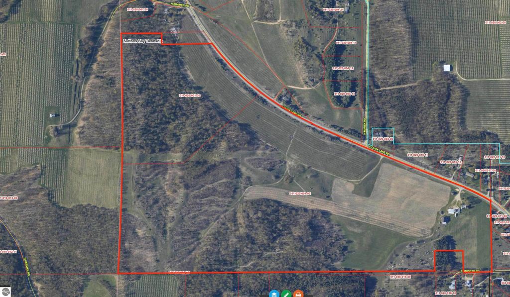 Image 8 of property listing at Parcel B E Duck Lake Road, Suttons Bay, MI 49682