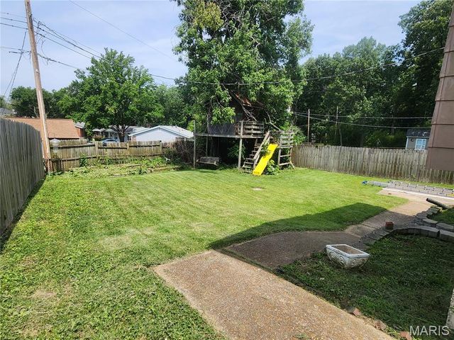 2217 Gladiator Drive, Fenton, MO 63026