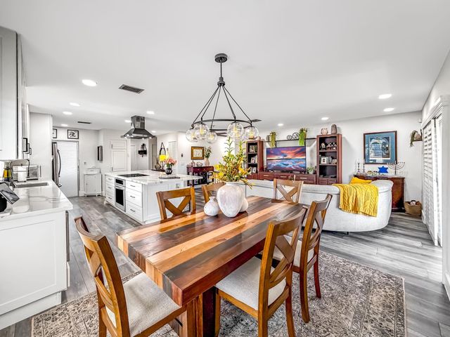 13232 Lucinda Palm Court B, Delray Beach, FL 33484