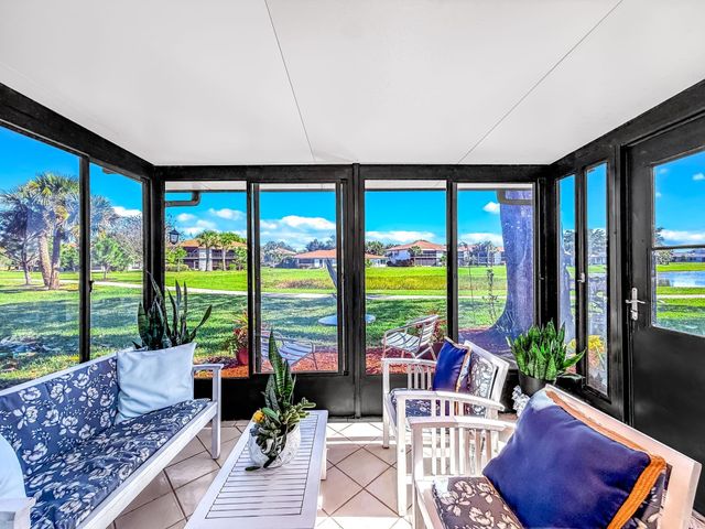 13232 Lucinda Palm Court B, Delray Beach, FL 33484