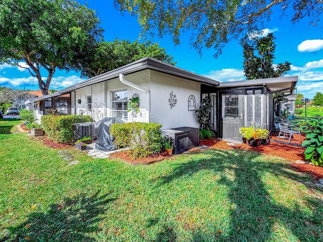 13232 Lucinda Palm Court B, Delray Beach, FL 33484
