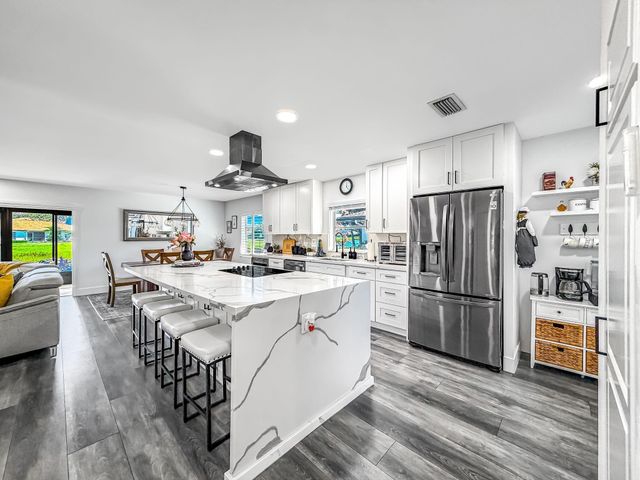 13232 Lucinda Palm Court B, Delray Beach, FL 33484