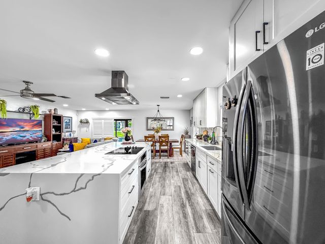 13232 Lucinda Palm Court B, Delray Beach, FL 33484