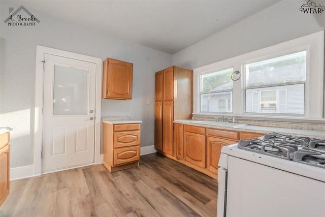 1657 LUCILE AVENUE, Wichita Falls, TX 76301