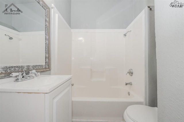 1657 LUCILE AVENUE, Wichita Falls, TX 76301