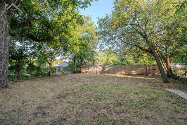 1657 LUCILE AVENUE, Wichita Falls, TX 76301