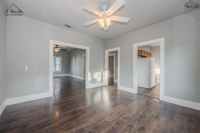 1657 LUCILE AVENUE, Wichita Falls, TX 76301
