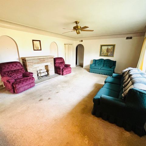 3052 E Fisher Road, Bay City, MI 48706