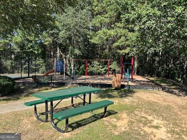 2205 Baker Carter Drive, Loganville, GA 30052